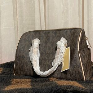 Michael Kors Grayson MD Chain Satchel